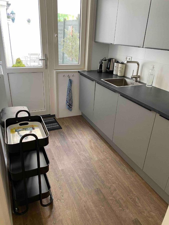 Haagshuisje- Eigen Appartement, Dichtbij Alles, Stijlvol Voorburg Eksteriør bilde
